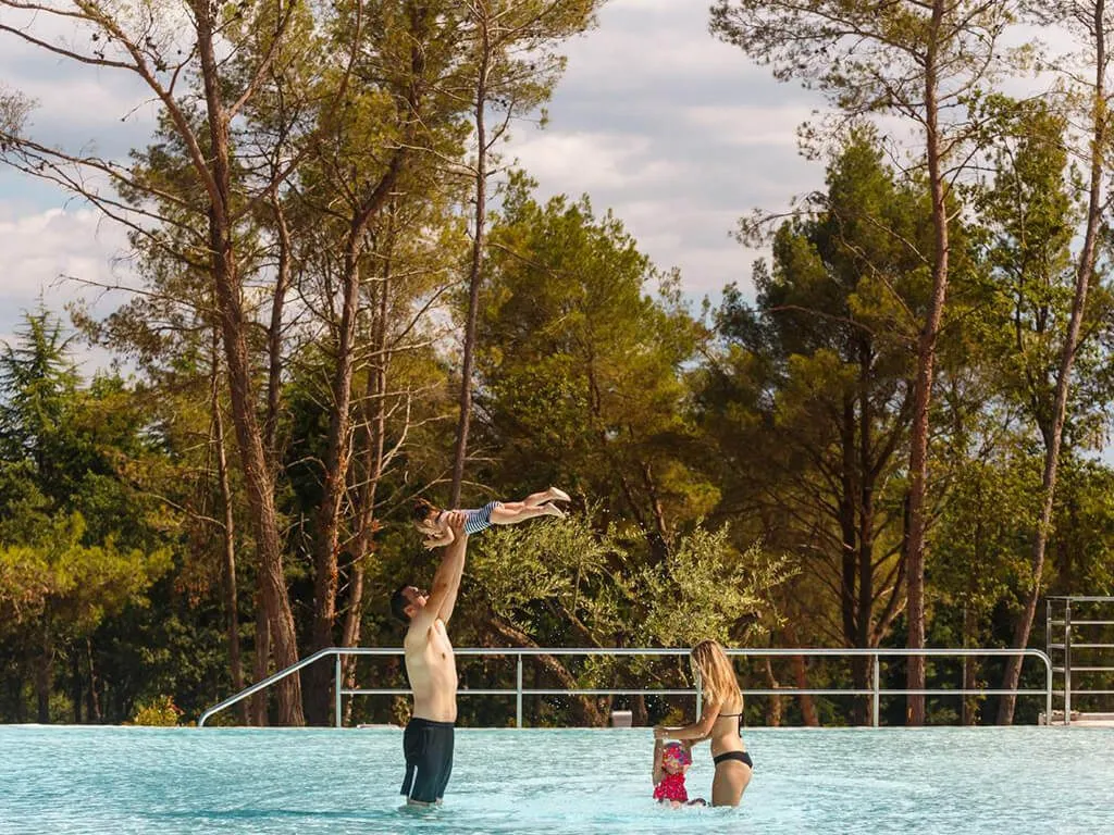 boutique-camping-santa-marina-pool-iv