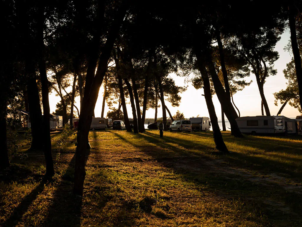 brioni-sunny-camping-campers