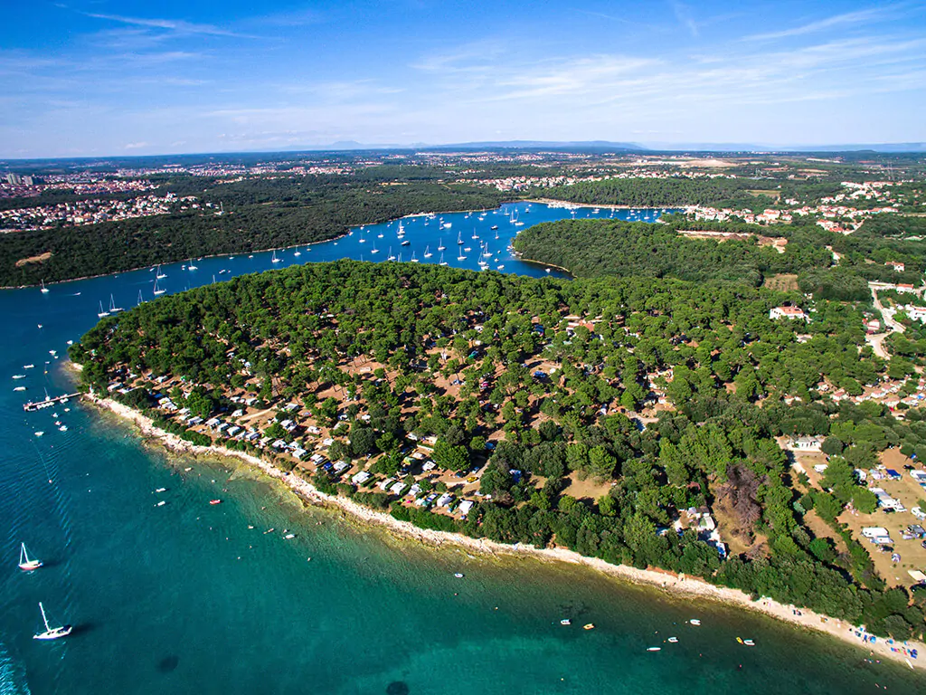 camping-arena-indije-air-view-ii