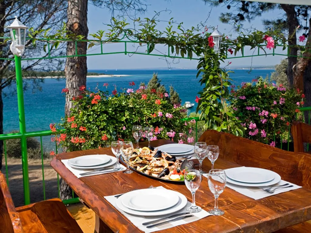 camping-brioni-restaurant