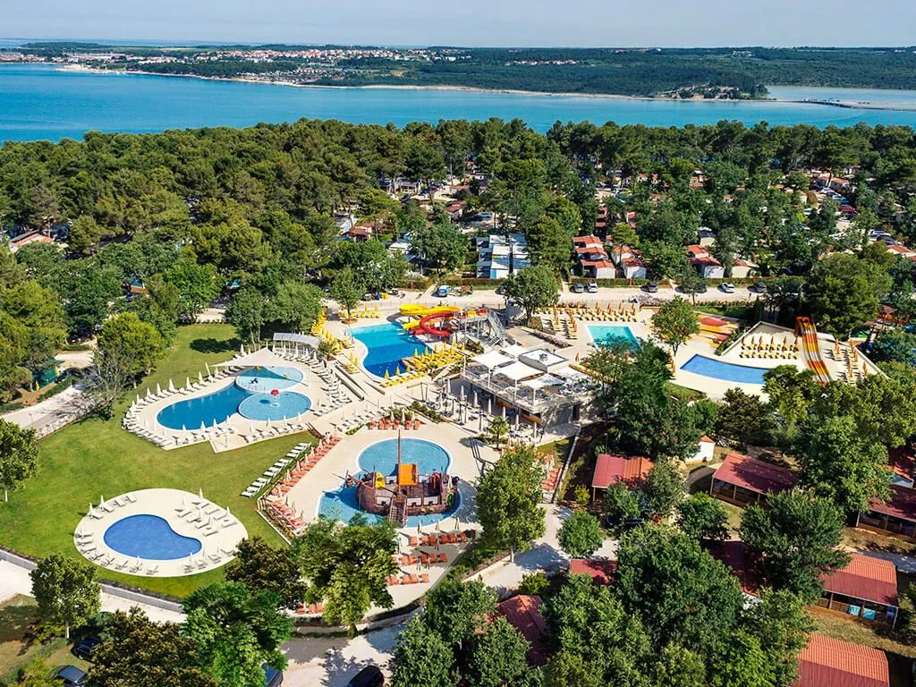 camping-lanterna-new-family-aquapark-airview