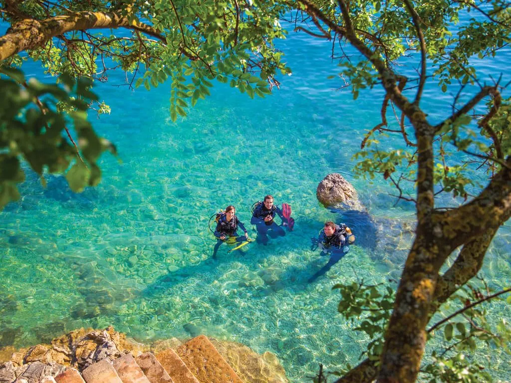 camping-marina-diving-school