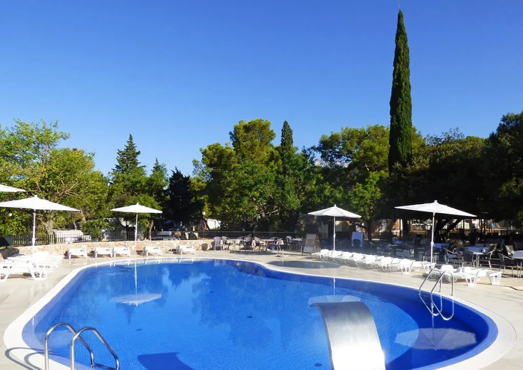 camping-paklenica-bluesun-pool