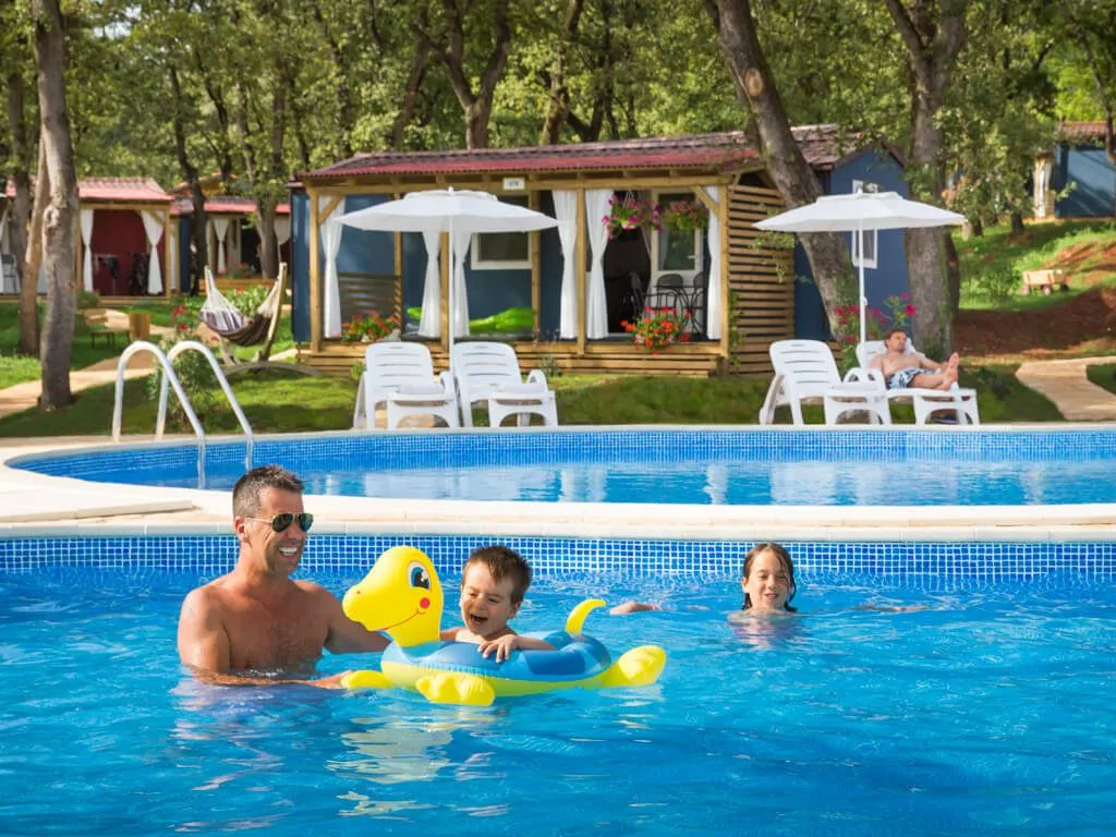 camping-park-mareda-relax-village-pool