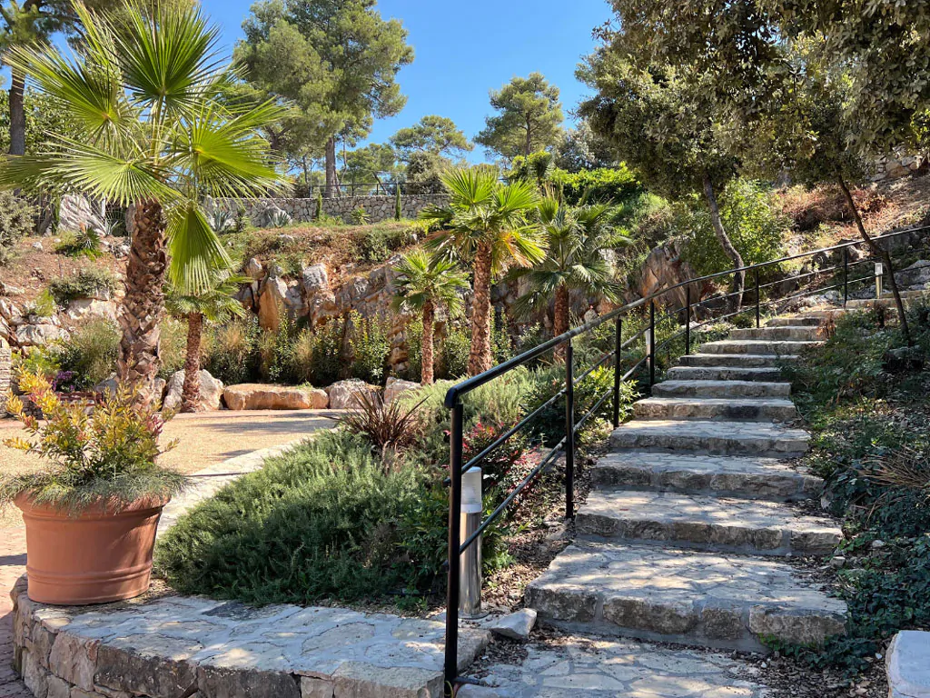 camping-park-soline-stairs