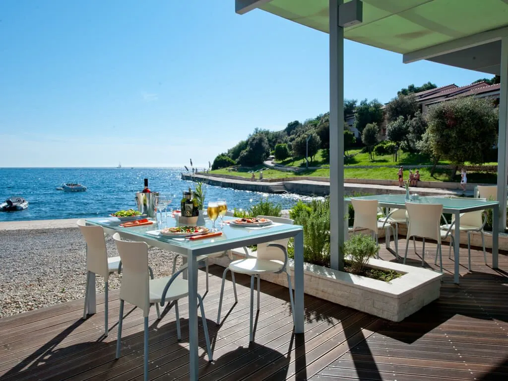 camping-porto-sole-restaurant
