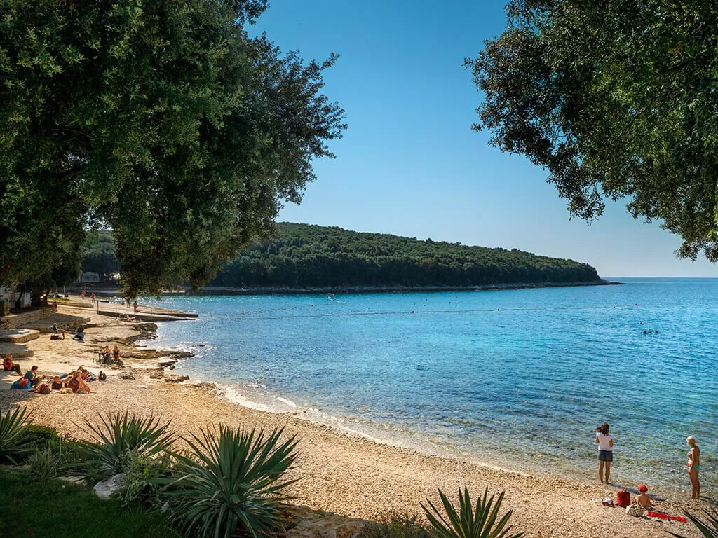 camping-porto-beautiful-beach