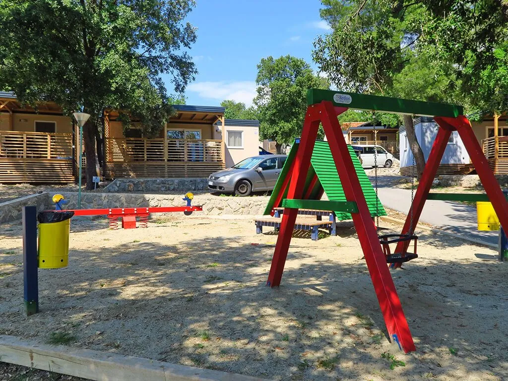 camping-selce-playground