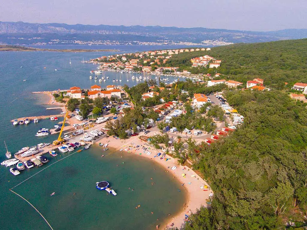camping-slamni-view-from-the-air-i-2