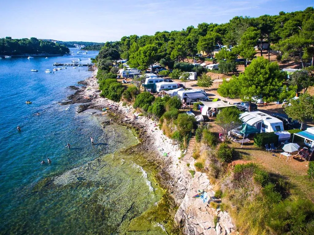 campsite-arena-indije-pitch-beach-2