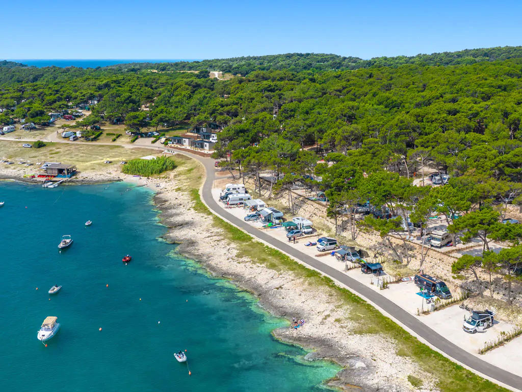 campsite-arena-stupice-luxury-pitcht-first-row-to-the-sea-air-view-campsite