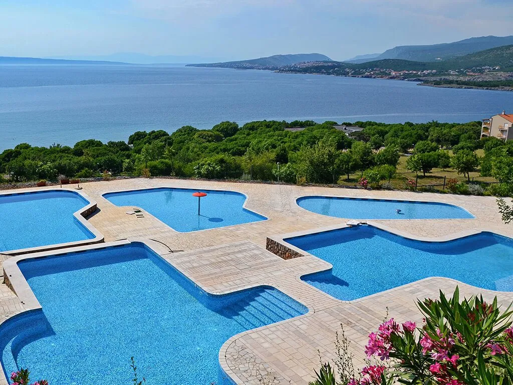 campsite-klenovica-pool