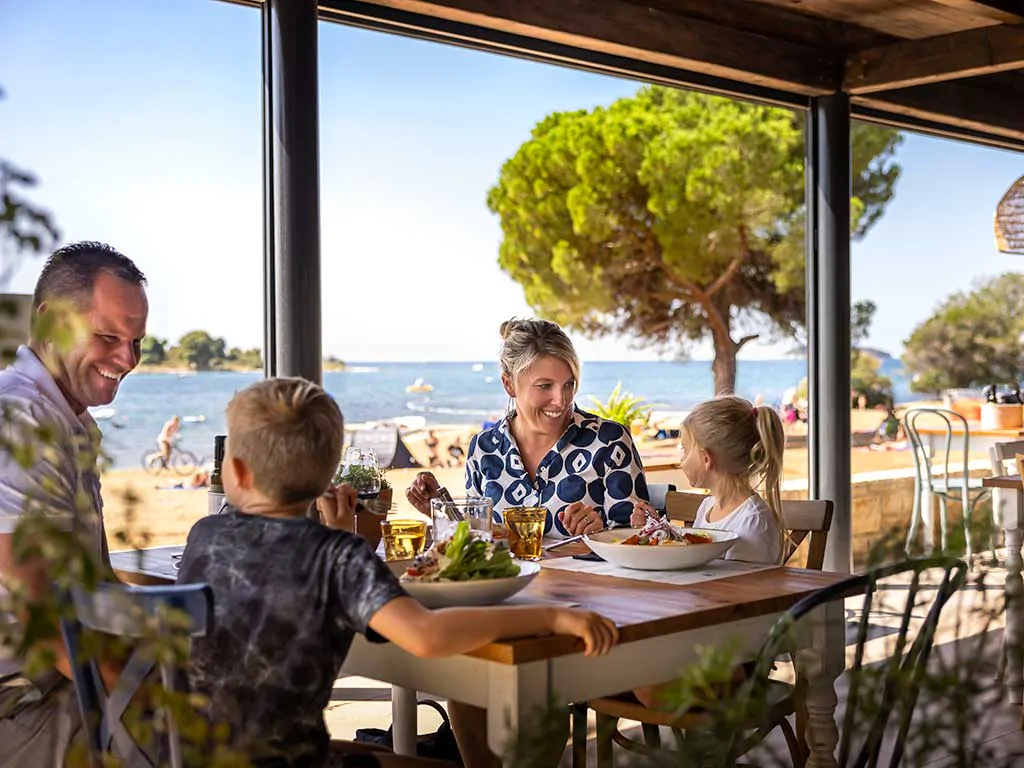 campsite-polari-children-restaurant-dining