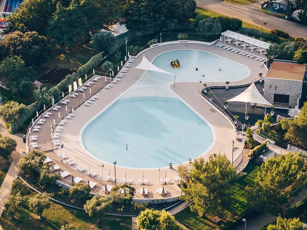 campsite-polari-new-pool