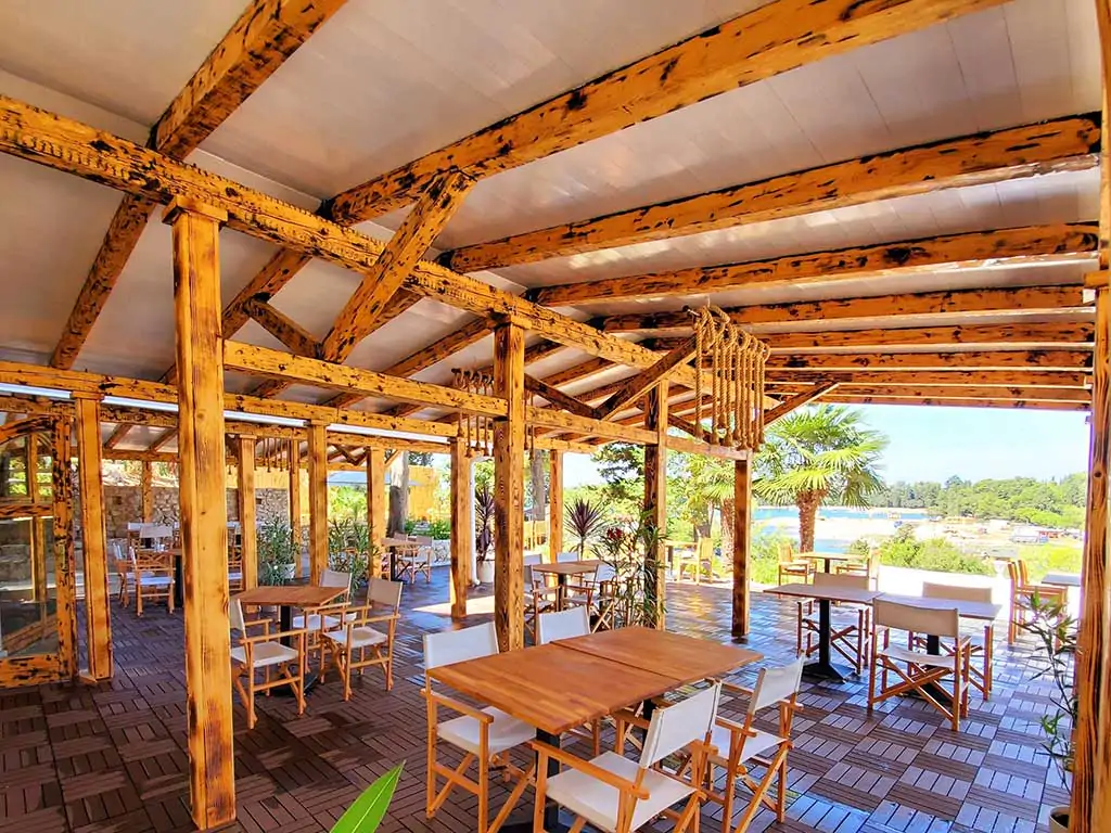 campsite-porton-biondi-restaurant-i