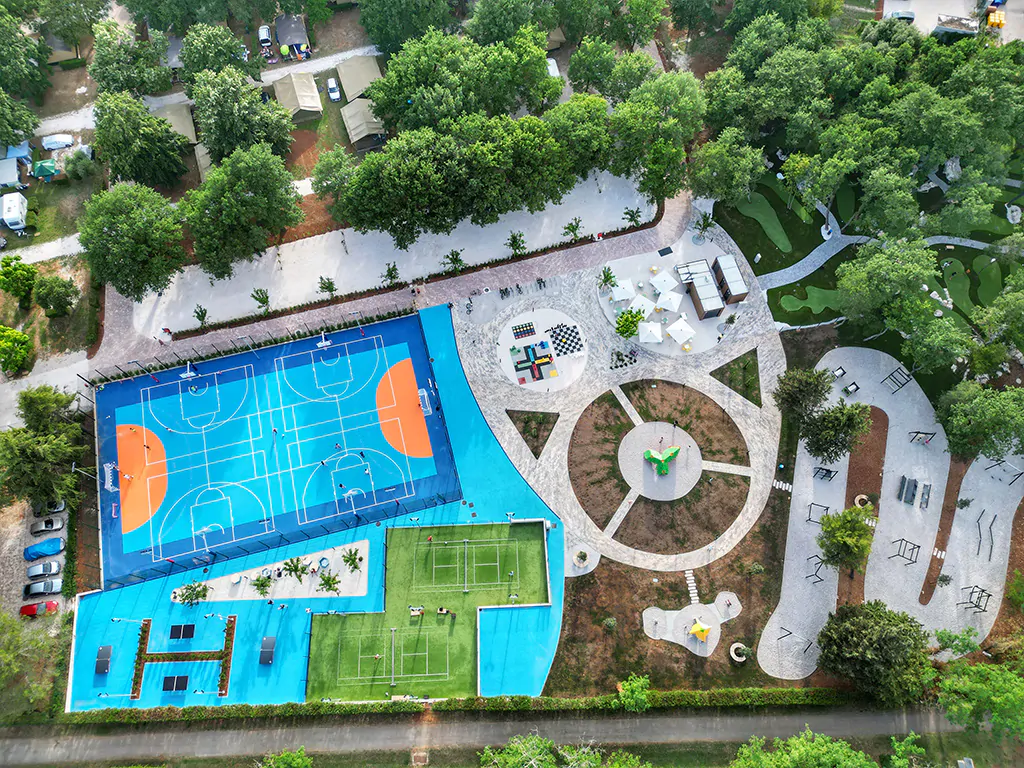 campsite-valkanela-playground