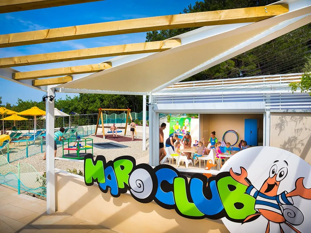 krk-premium-camping-resort-maro-club