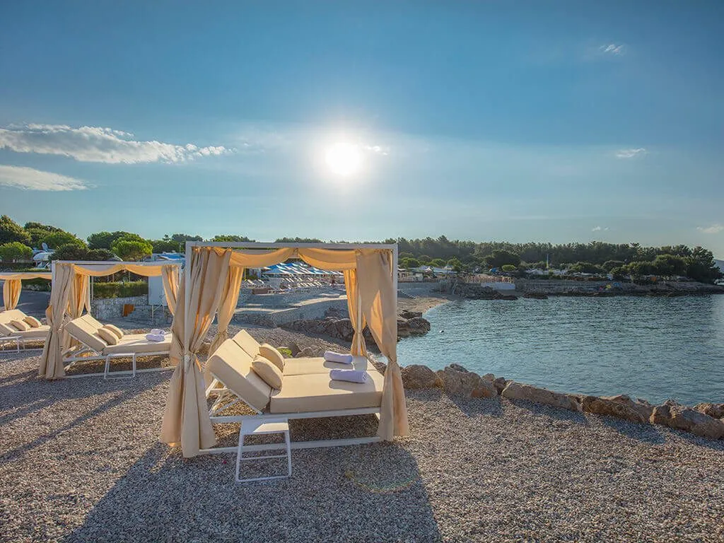 krk-premium-camping-resort-beach