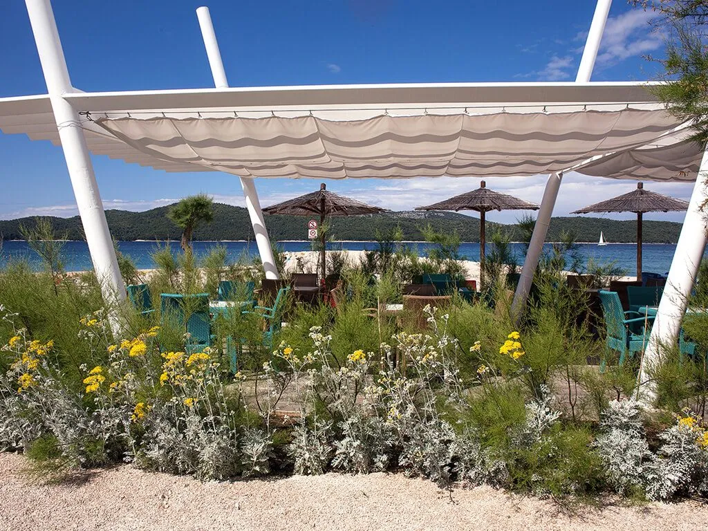 solaris-camping-resort-beach-beach-bar