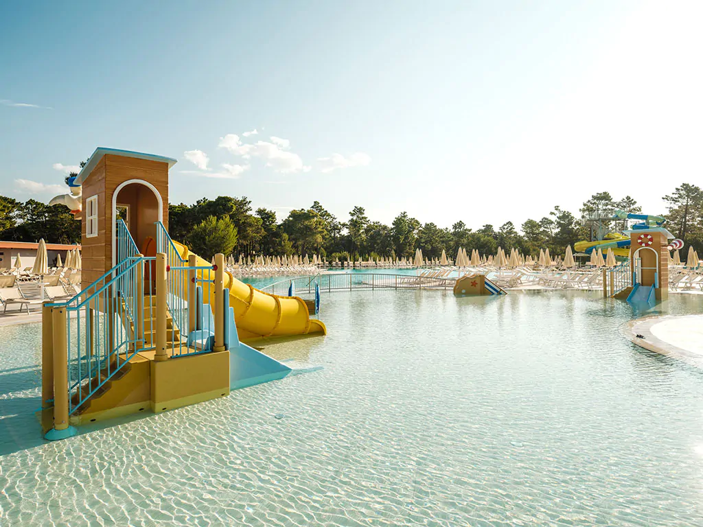 zaton-holiday-resort-forest-oasis-pool-complex
