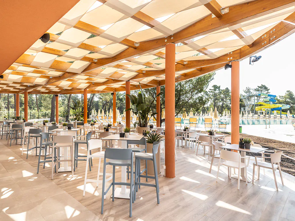 zaton-holiday-resort-restaurant