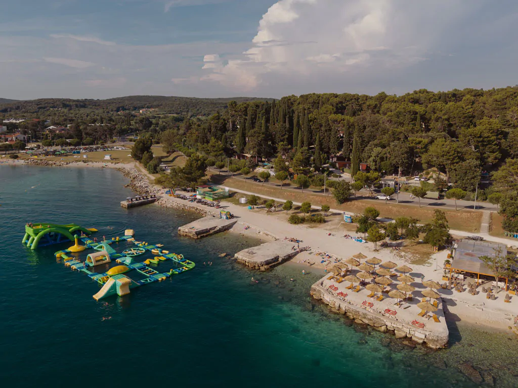 porton-nature-hideouts-camp-beach-airview
