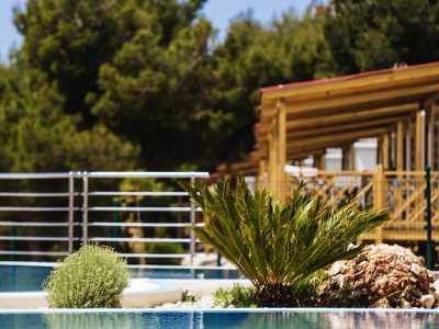 camping-belvedere-vranjica-mobile-homes-pool-3