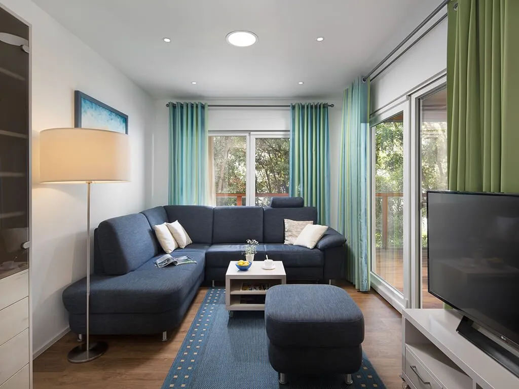 camping-mon-perin-luxury-beach-meyou-mobile-home-living-room