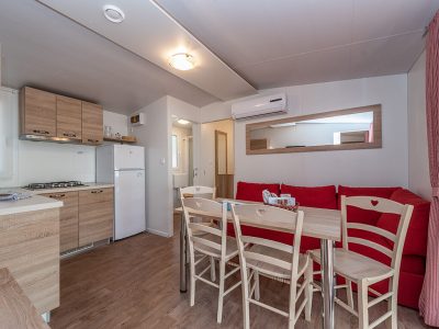 camping-paklenica-bluesun-dalmacija-mobile-homes-interior-vii