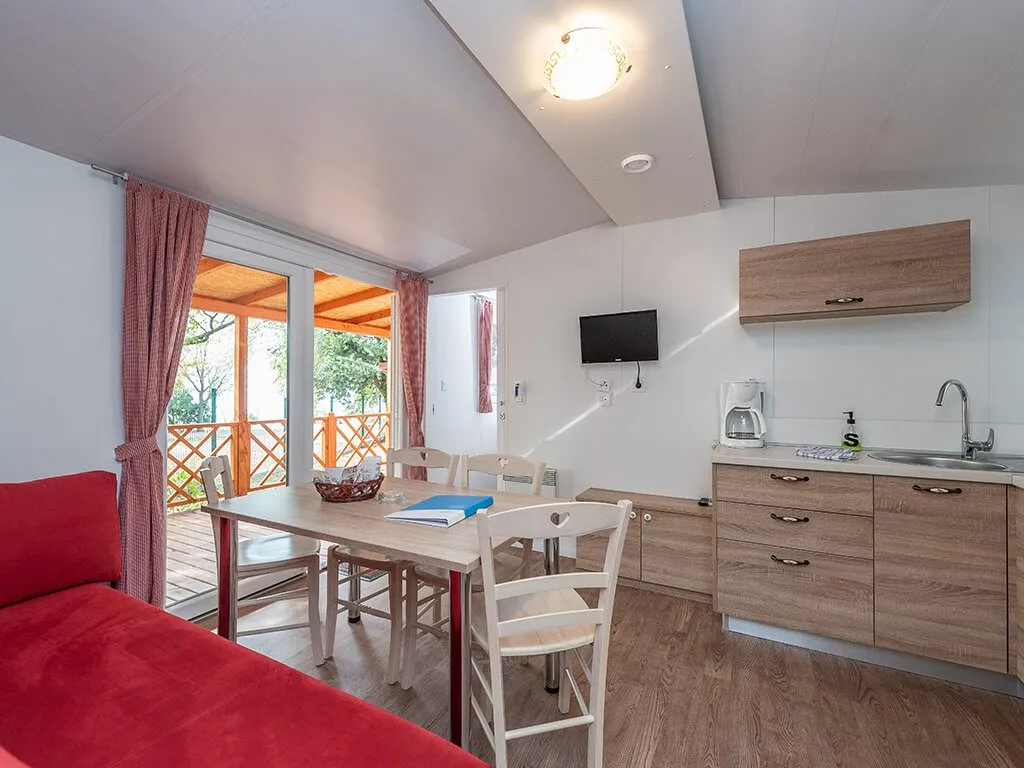 camping-paklenica-bluesun-dalmacija-mobile-homes-interior-viii