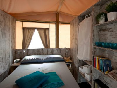 camping-santa-marina-glamping-tent-double-bedroom