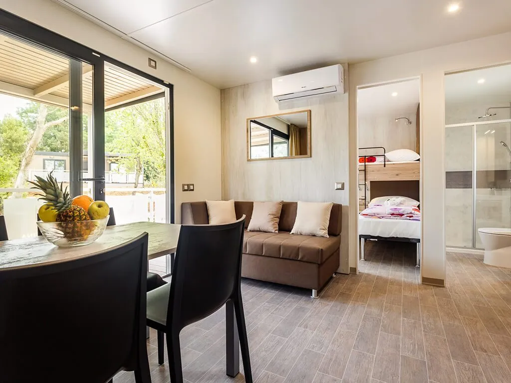 camping-santa-marina-interior-of-premium-comfort-mobile-home-vi