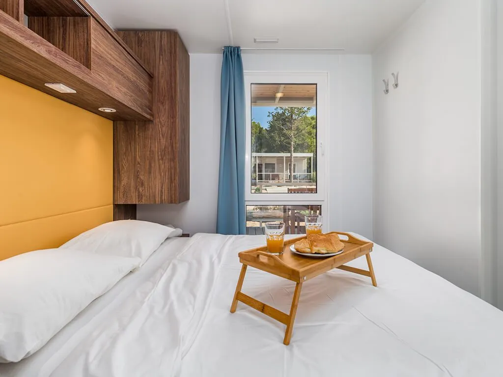 camping-strasko-bedroom-of-mediteran-superior-mobile-home-ii