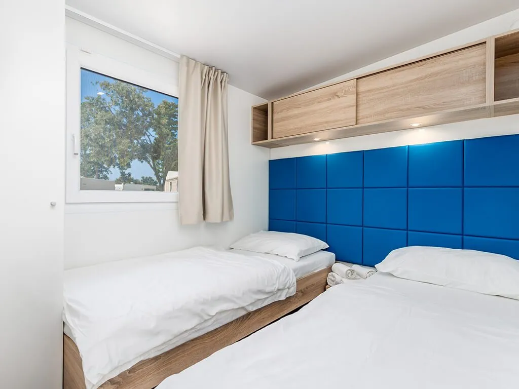 camping-strasko-bedroom-of-mediteran-superior-mobile-home-v