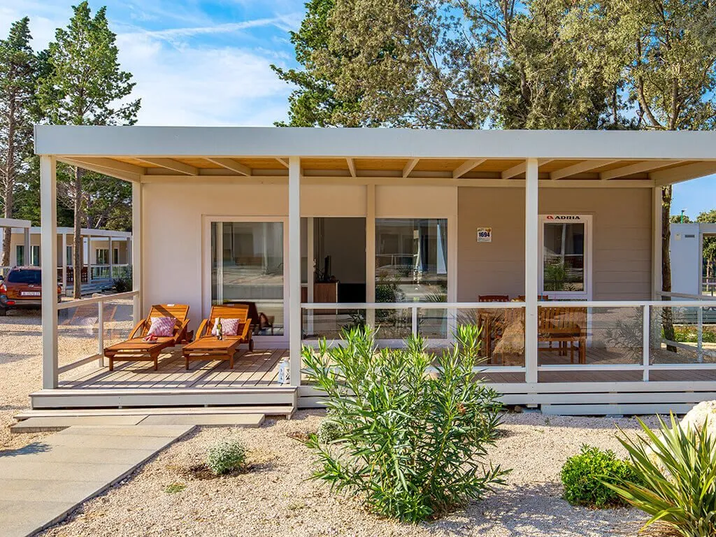 camping-strasko-exterior-of-mediteran-mobile-home