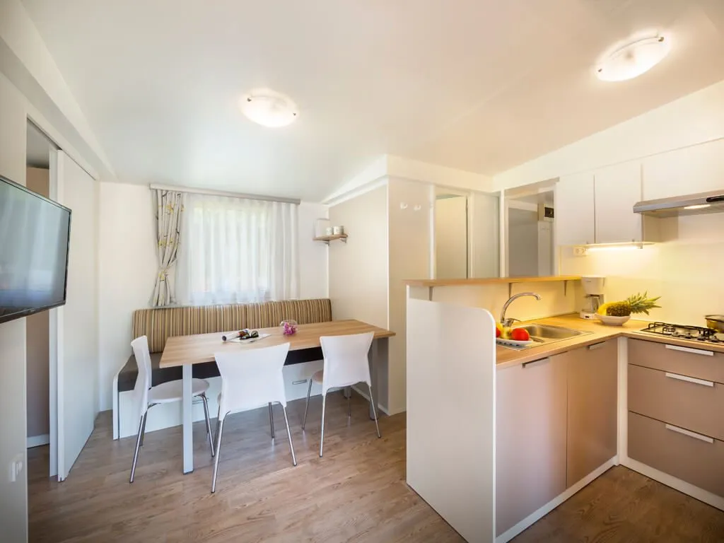 camping-valkanela-family-mobile-homes-interior