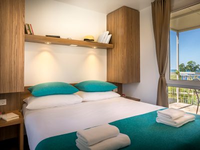 campsite-aminess-park-mareda-mirami-family-mobile-home-bedroom-i