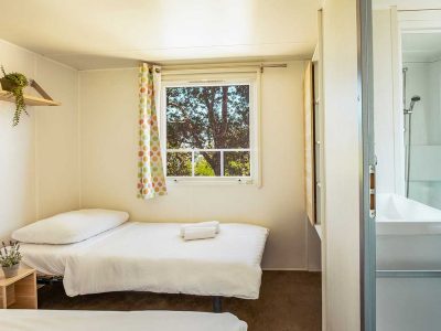 brioni-sunny-camping-superior-plus-camping-home-bedroom-and-bathroom