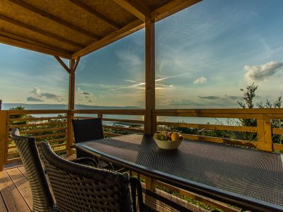 camping-klenovica-comfort-mobile-home-terrace-sea-view