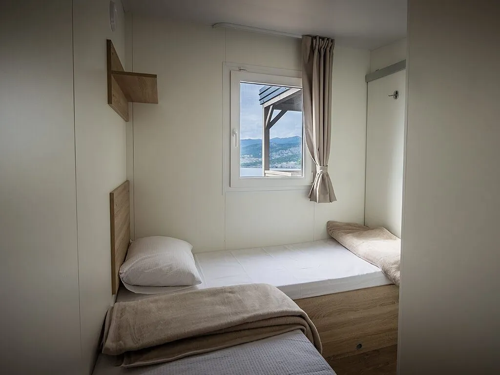 camping-klenovica-standard-mobile-homes-double-room