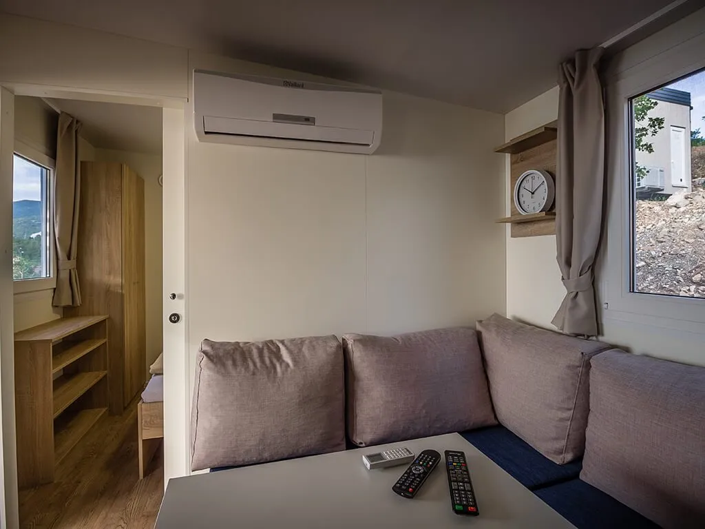 camping-klenovica-standard-mobile-homes-interior-iii
