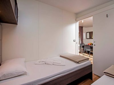 camping-ljutic-mobile-home-superior-two-bed-bedroom-ii