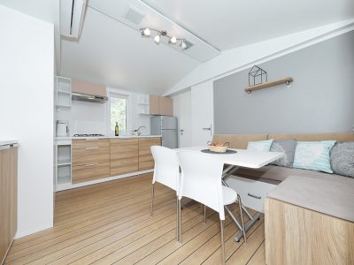 campsite-park-soline-comfort-family-mobile-homes-interior