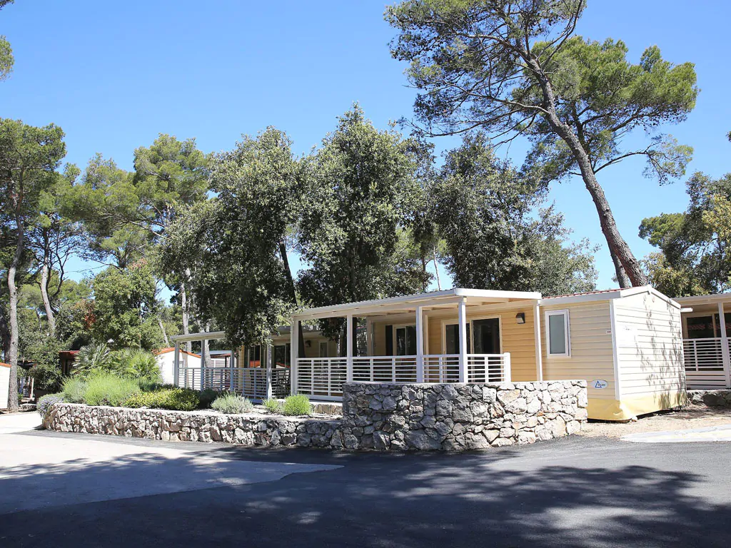 campsite-park-soline-mobile-home-dalmacija-exterior-mobile-home-i
