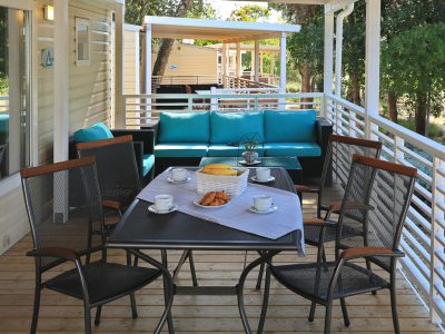 campsite-park-soline-mobile-home-dalmacija-exterior-terrace-i