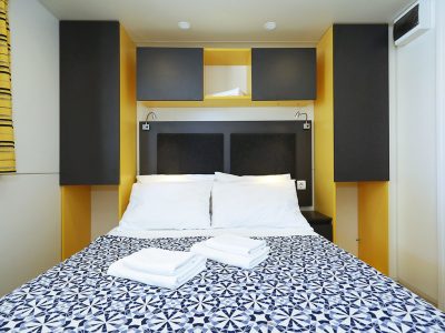 campsite-park-soline-premium-mobile-homes-bedroom