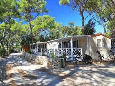 campsite-park-soline-premium-mobile-homes-exterior