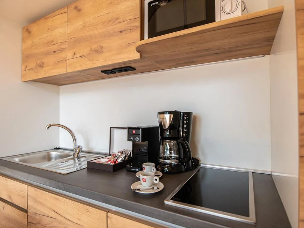 arena-one-99-glamping-two-bedroom-safari-tent-interior-iii
