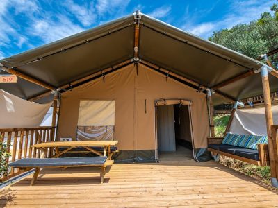 arena-one-99-glamping-two-bedroom-tent-exterior