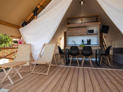 arena-one-99-premium-three-bedroom-safari-terrace